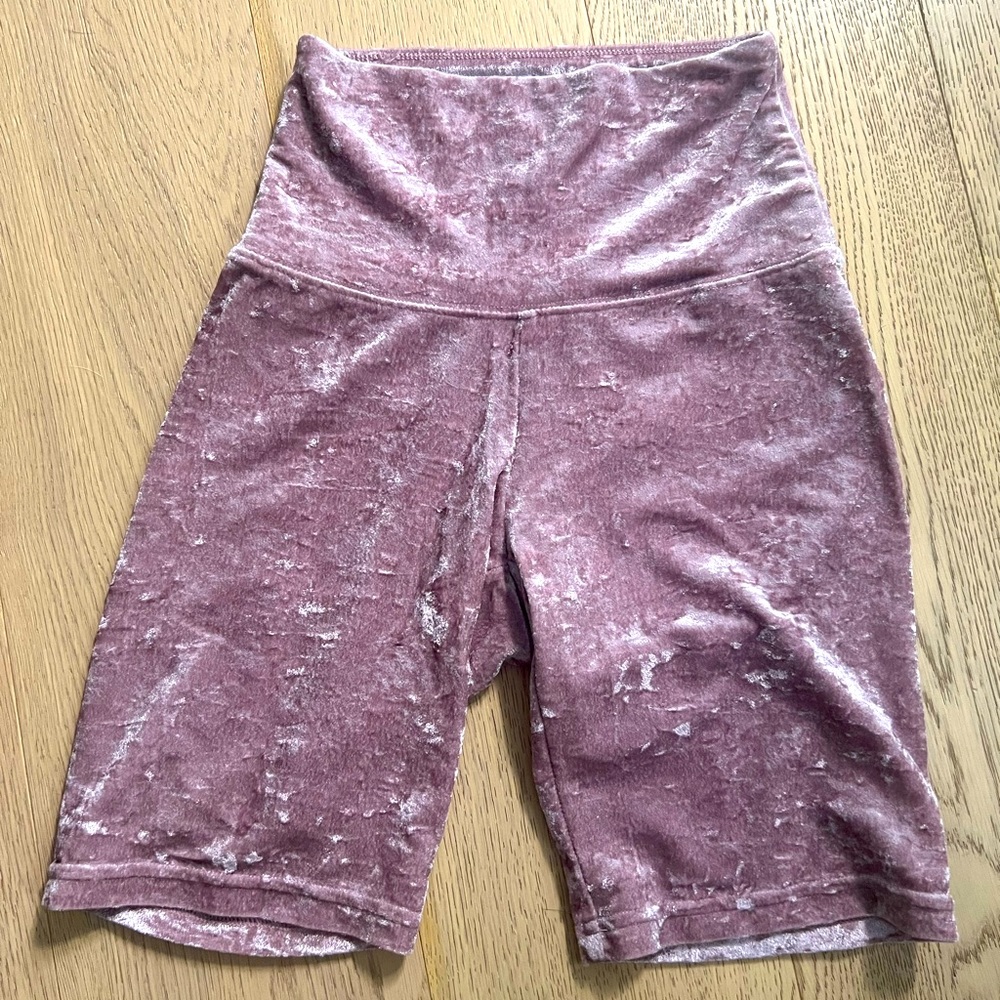 TNA Atmosphere Velvet Short 7” XXS